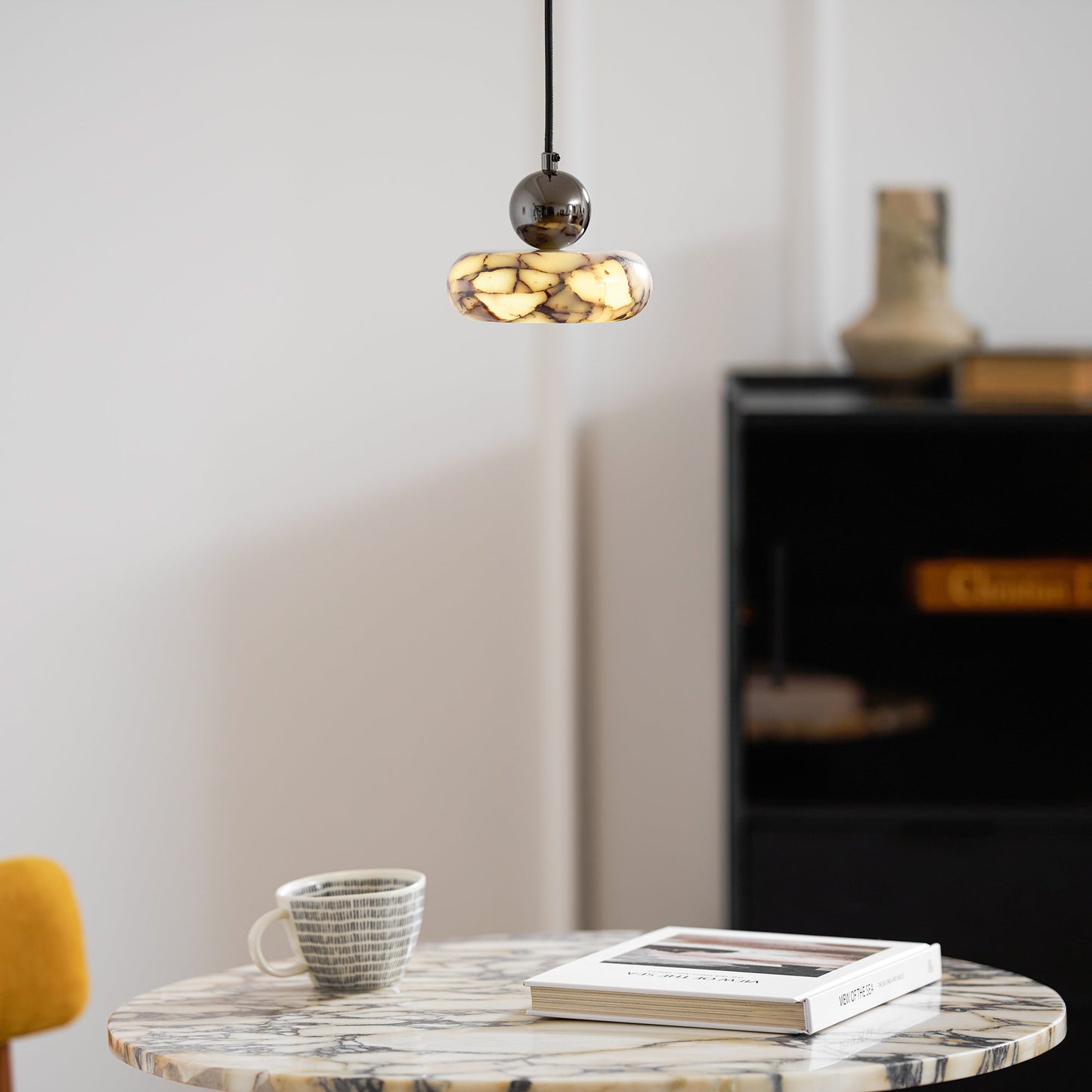 Lucent Pendant Lamp