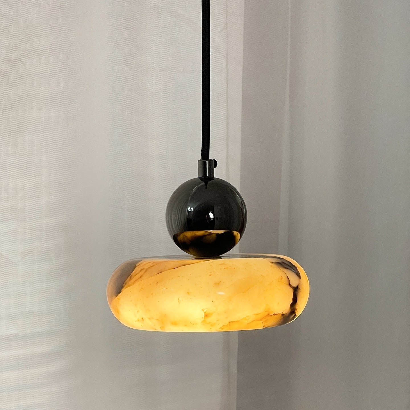 Lucent Pendant Lamp