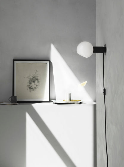 Lucent Sphere Wall Lamp