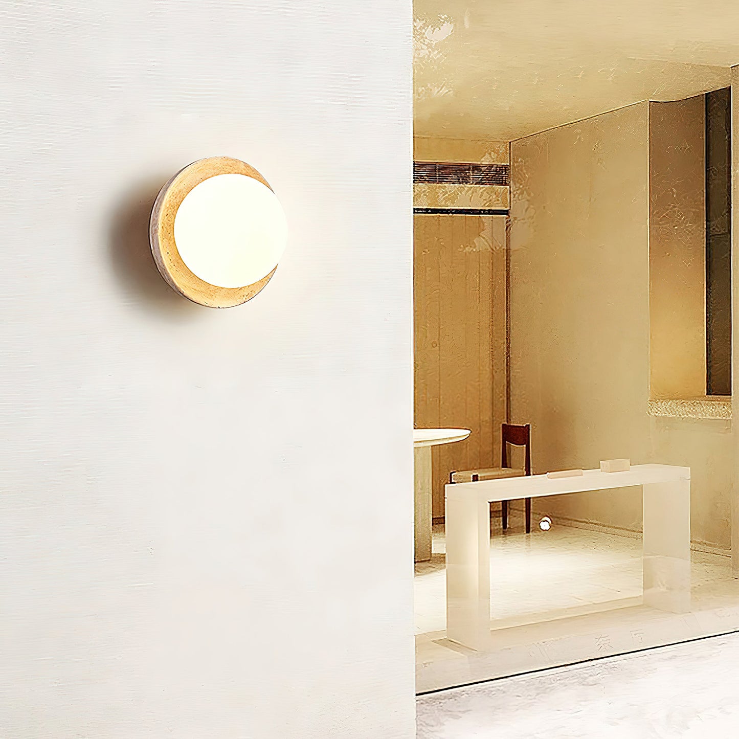 Erica Wall Lamp