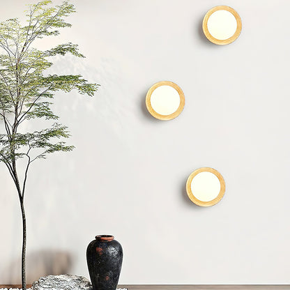 Erica Wall Lamp
