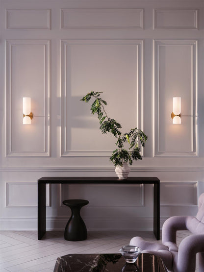Dorine Wall Lamp