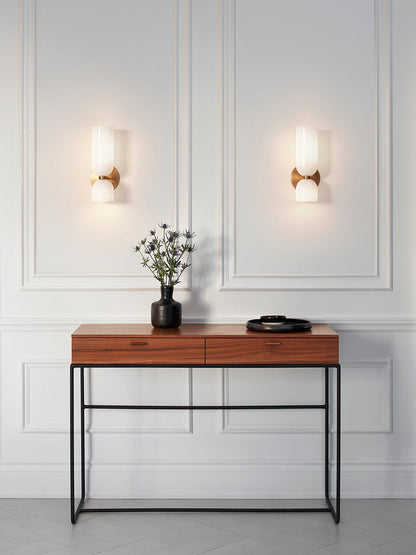 Dorine Wall Lamp
