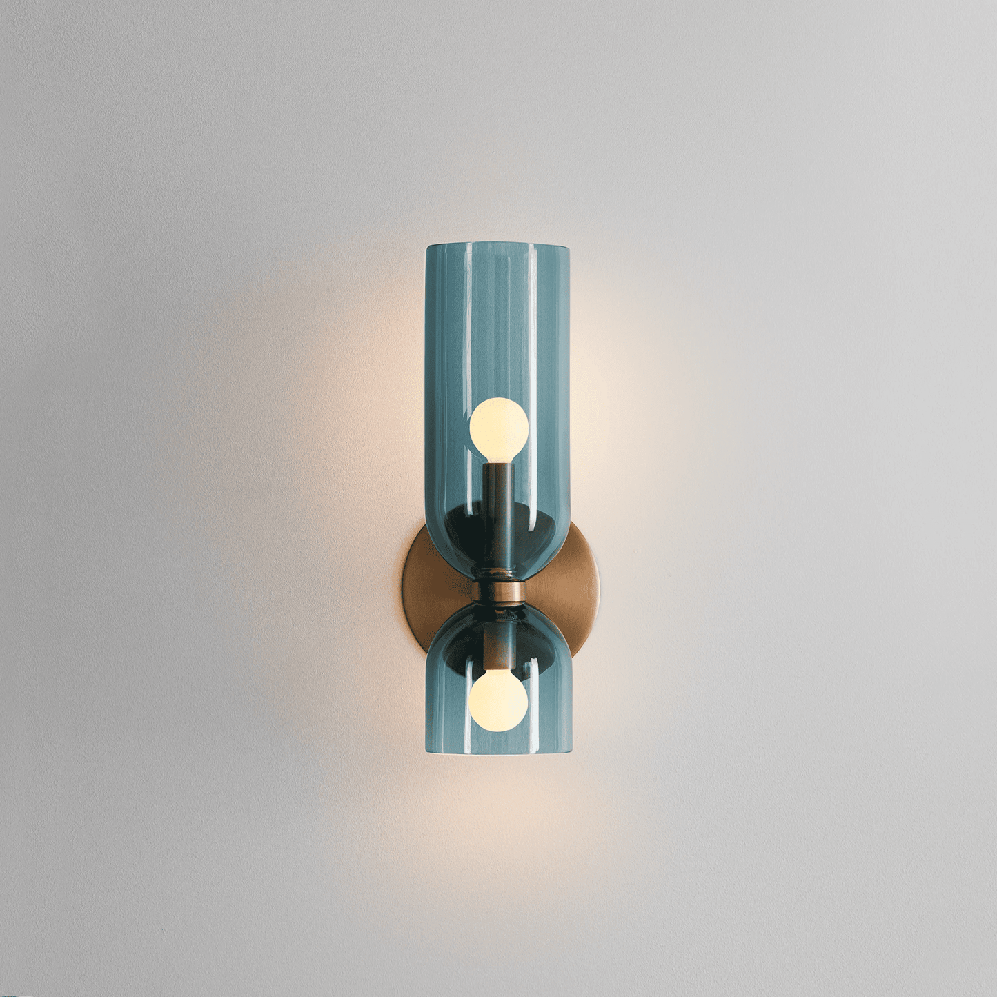 Dorine Wall Lamp