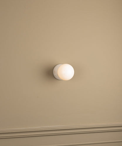 Miris Disc Wall Lamp