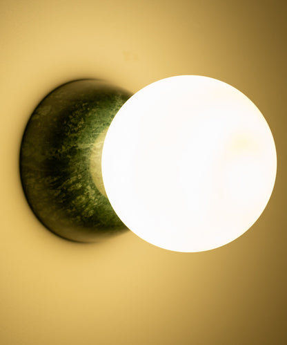 Miris Disc Wall Lamp