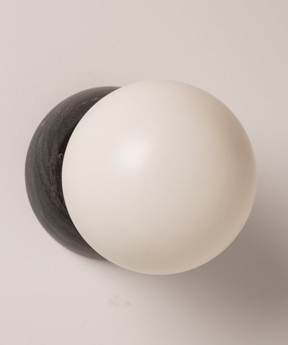 Miris Disc Wall Lamp