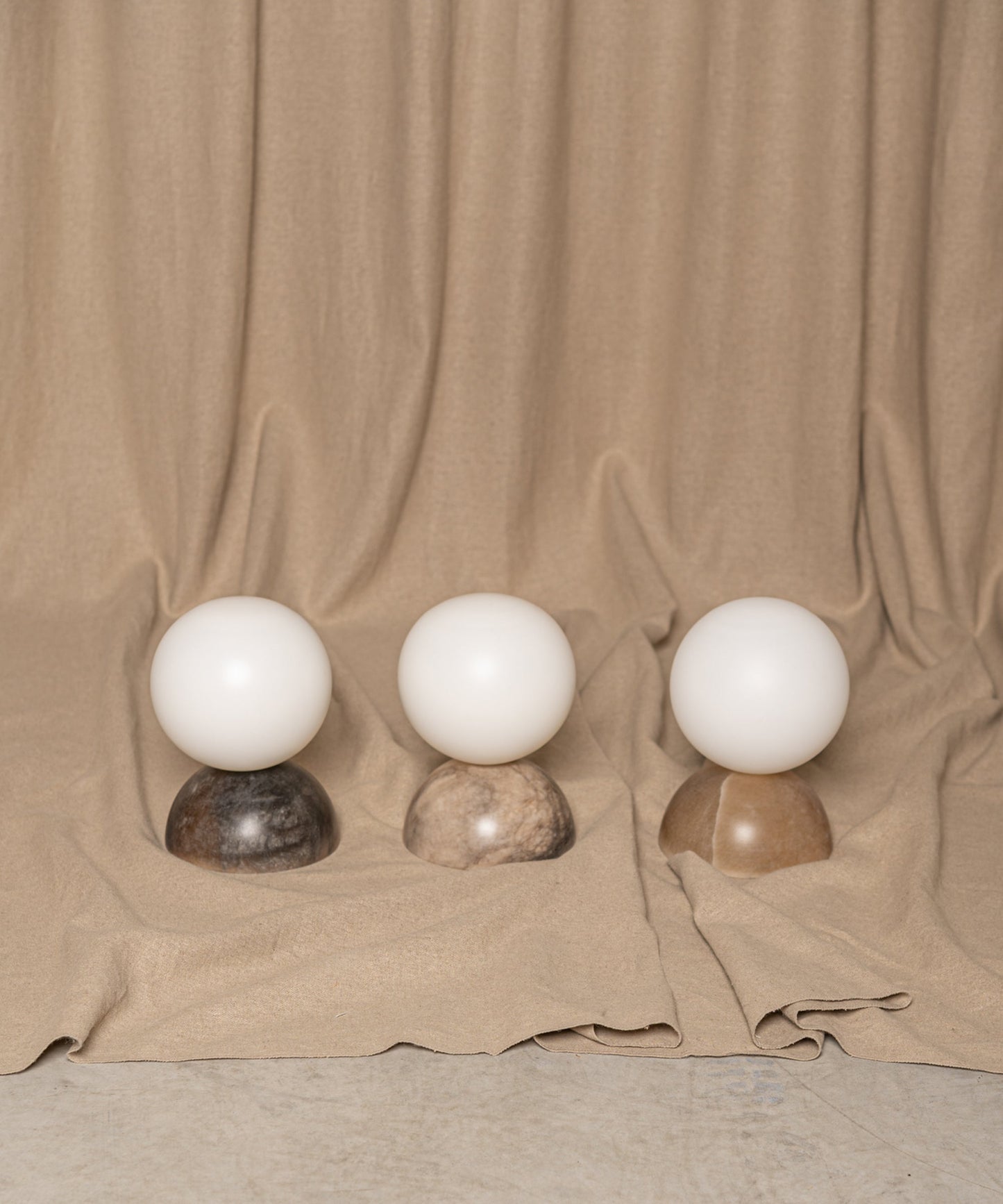 Miris Disc Wall Lamp