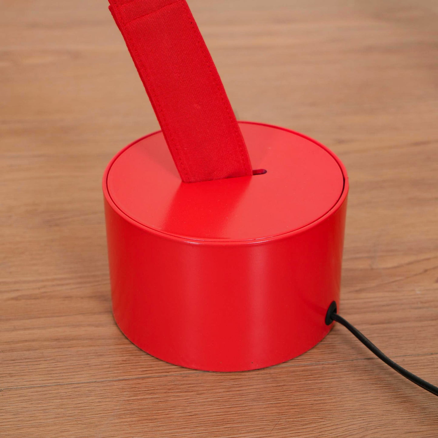 Falora Floor Lamp