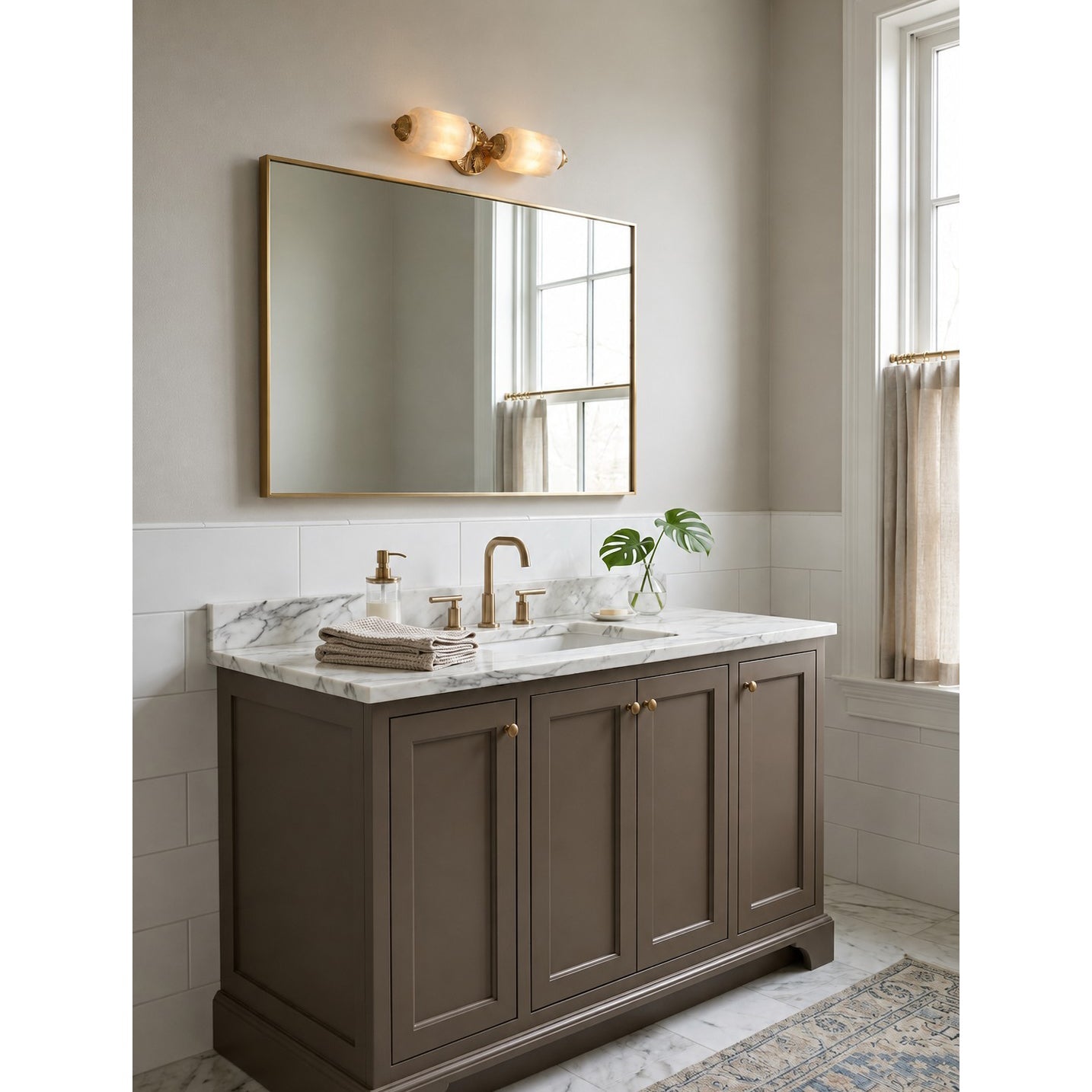 Eloise Scallop Alabaster Wall Sconce