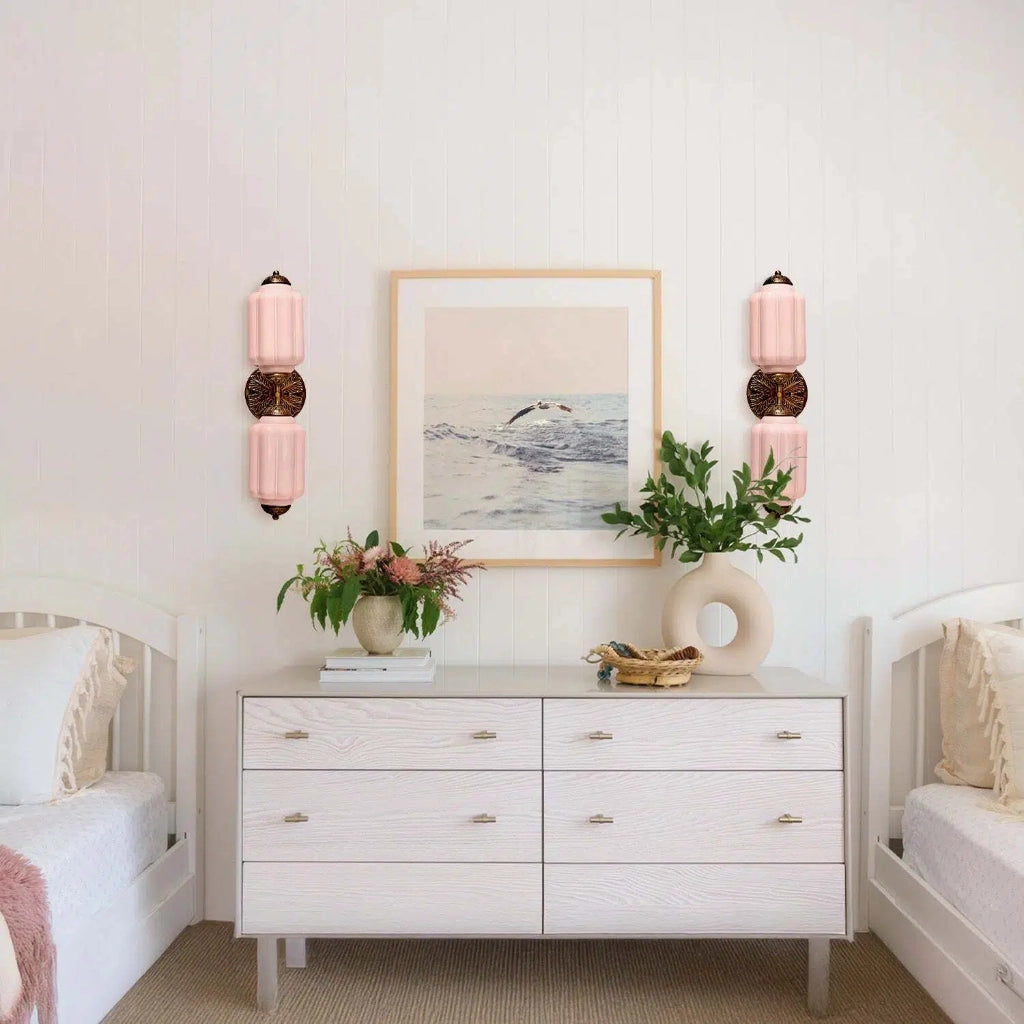 Fluorite Scallop Glass Sconce