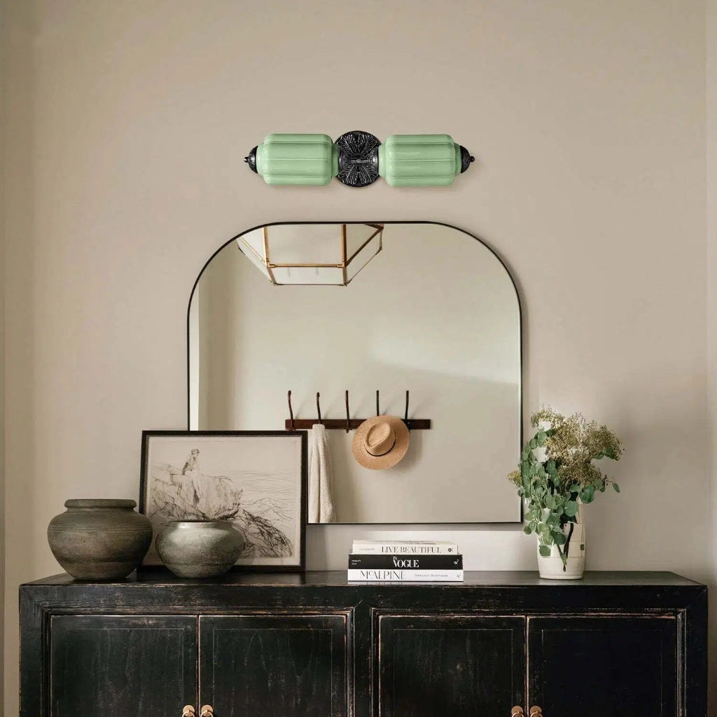 Fluorite Scallop Glass Sconce