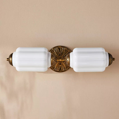 Fluorite Scallop Glass Sconce