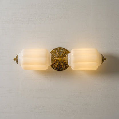 Fluorite Scallop Glass Sconce