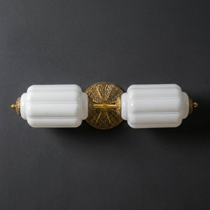 Fluorite Scallop Glass Sconce