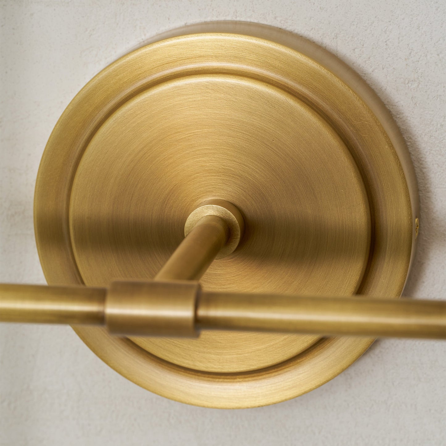 Seren Wall Lamp