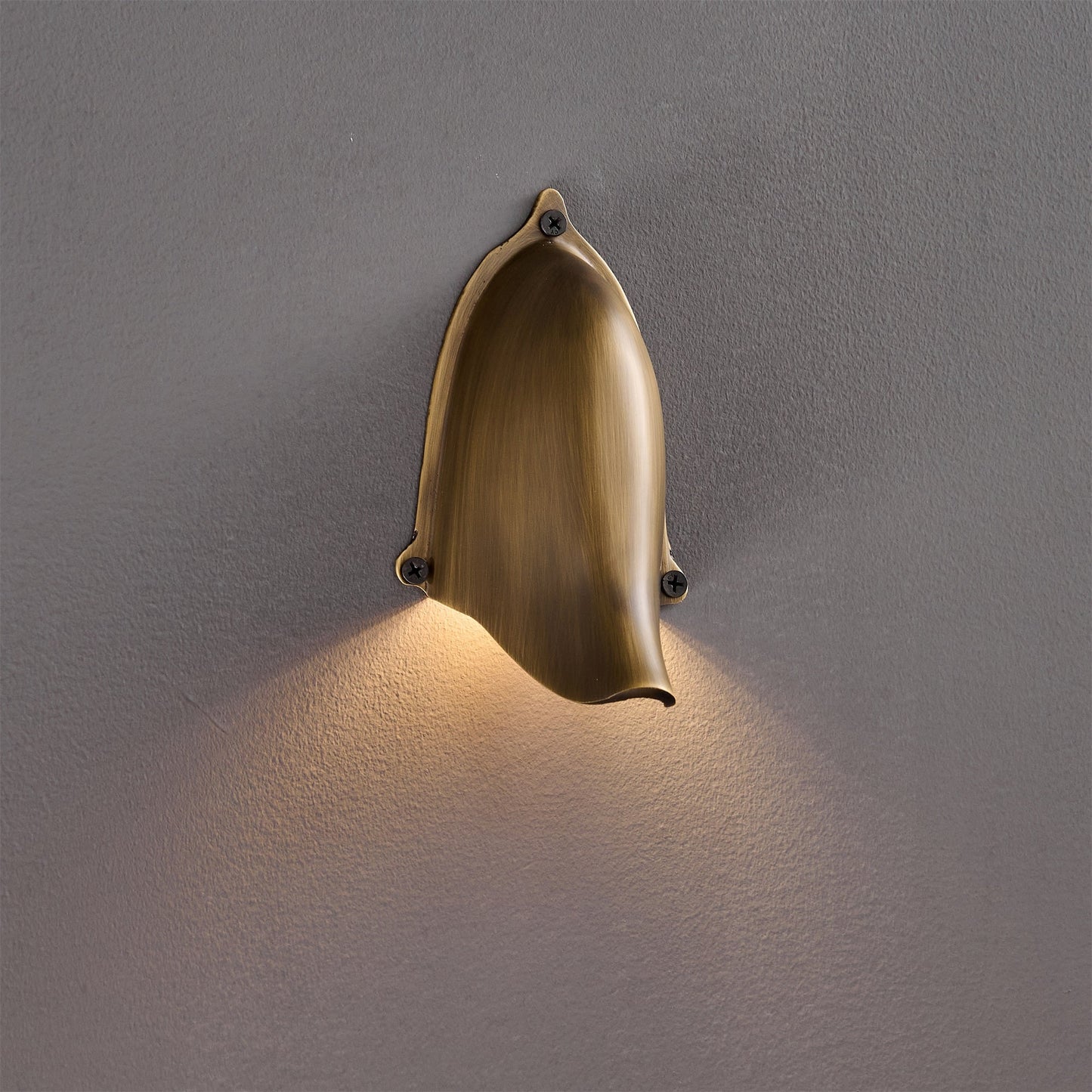 Acacia Wall Lamp