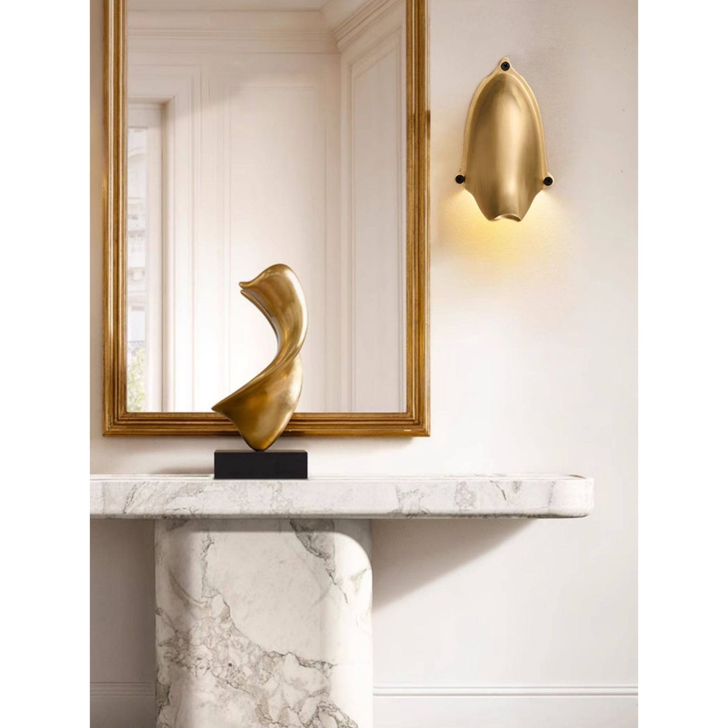 Acacia Wall Lamp