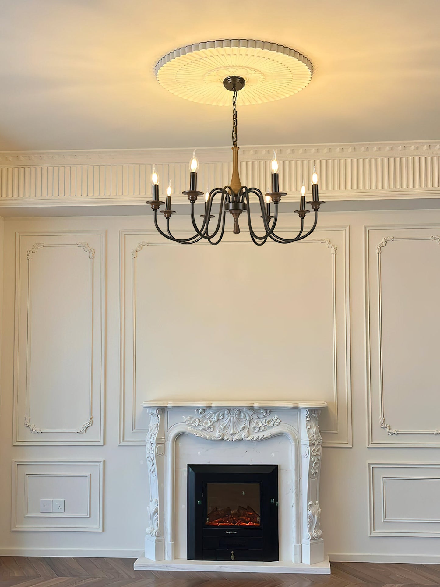 Peline Chandelier