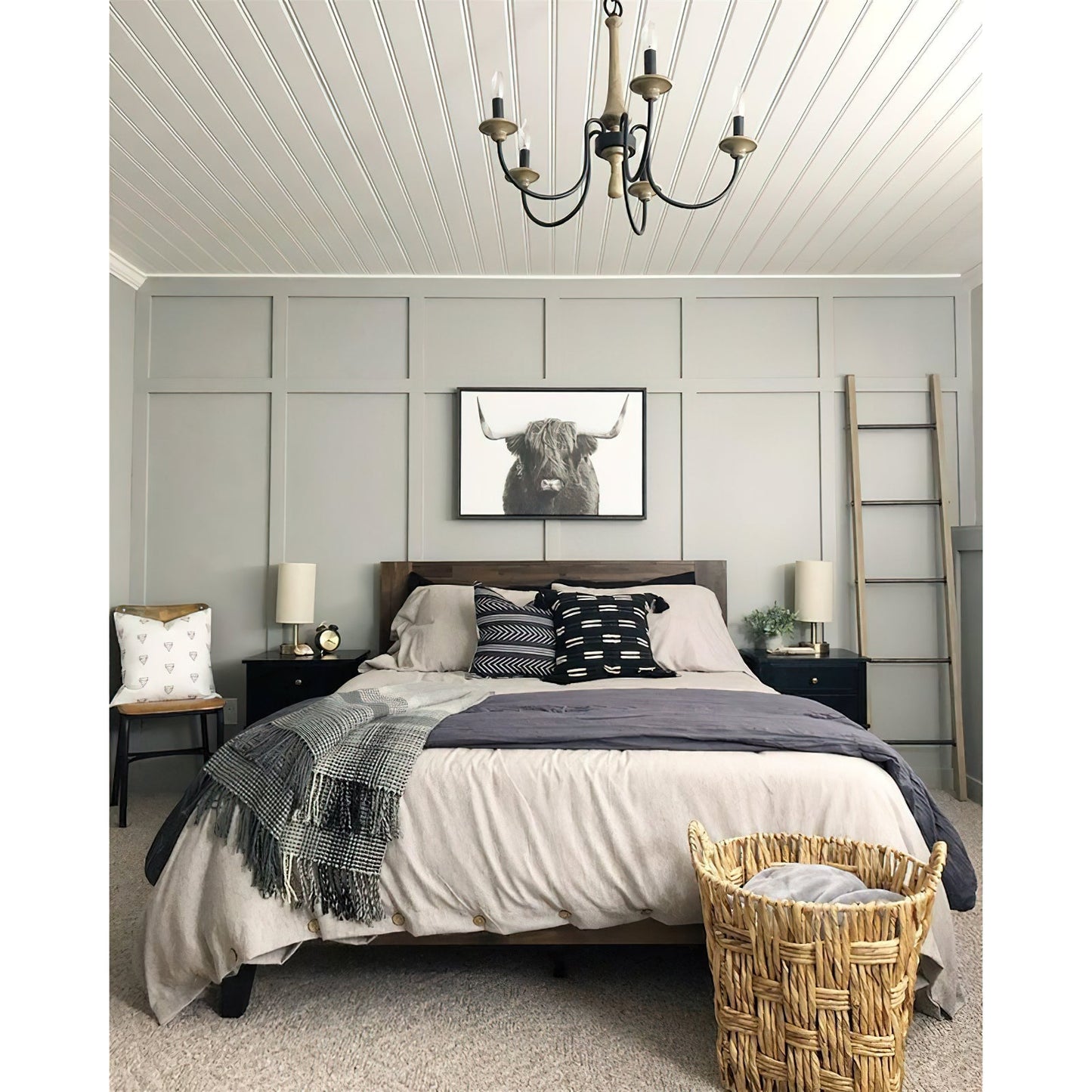 Peline Chandelier