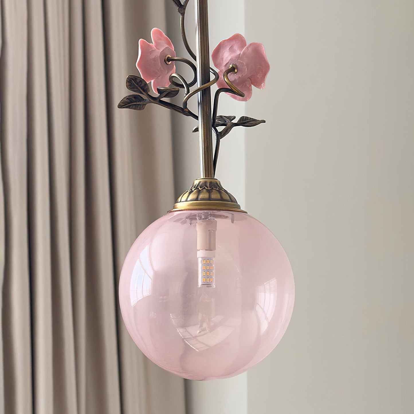 Everard Glass Pendant Lamp