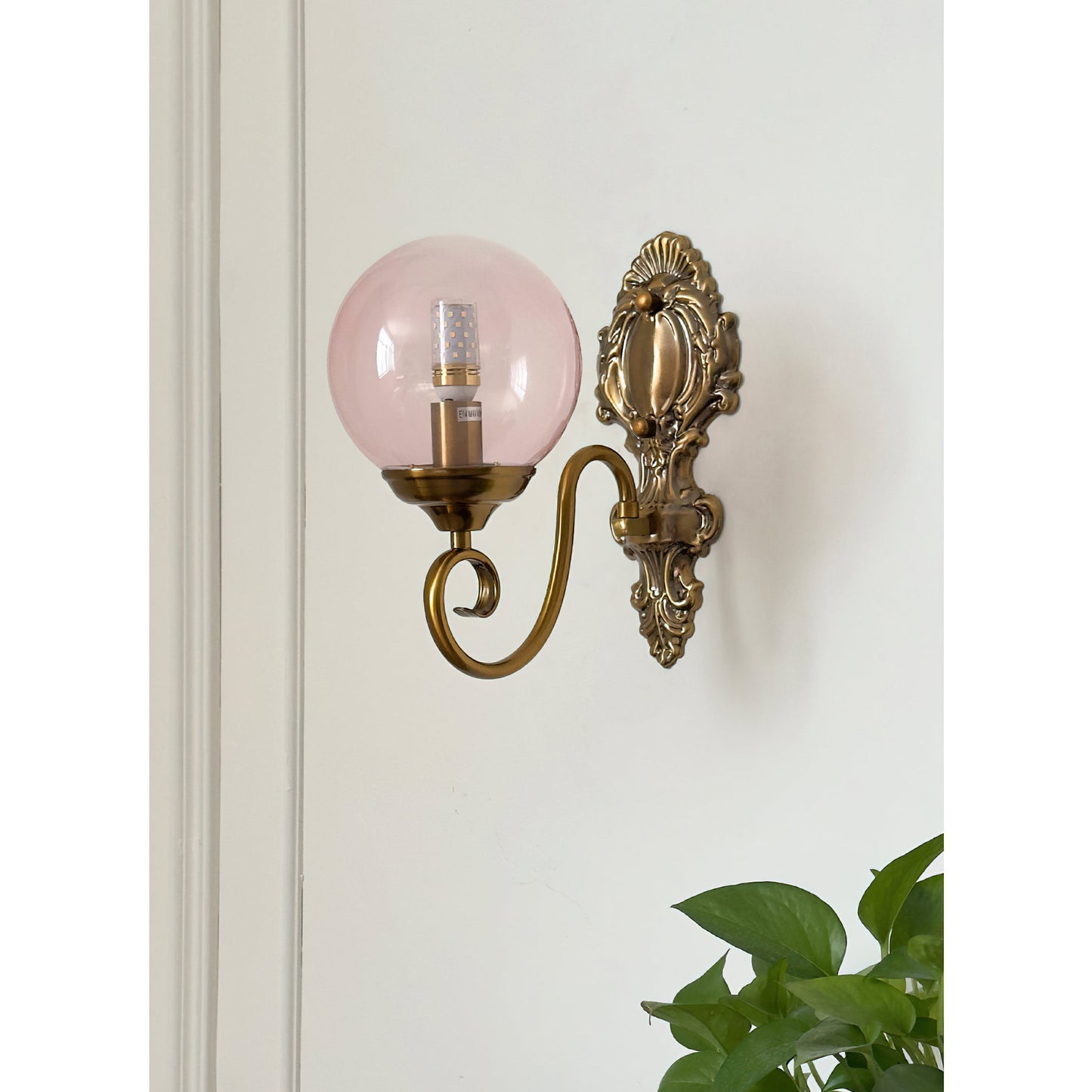 Everard Glass Wall Lamp