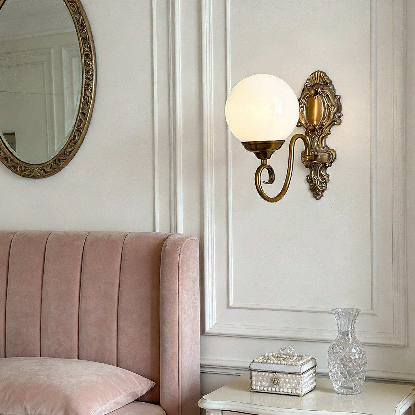 Everard Glass Wall Lamp