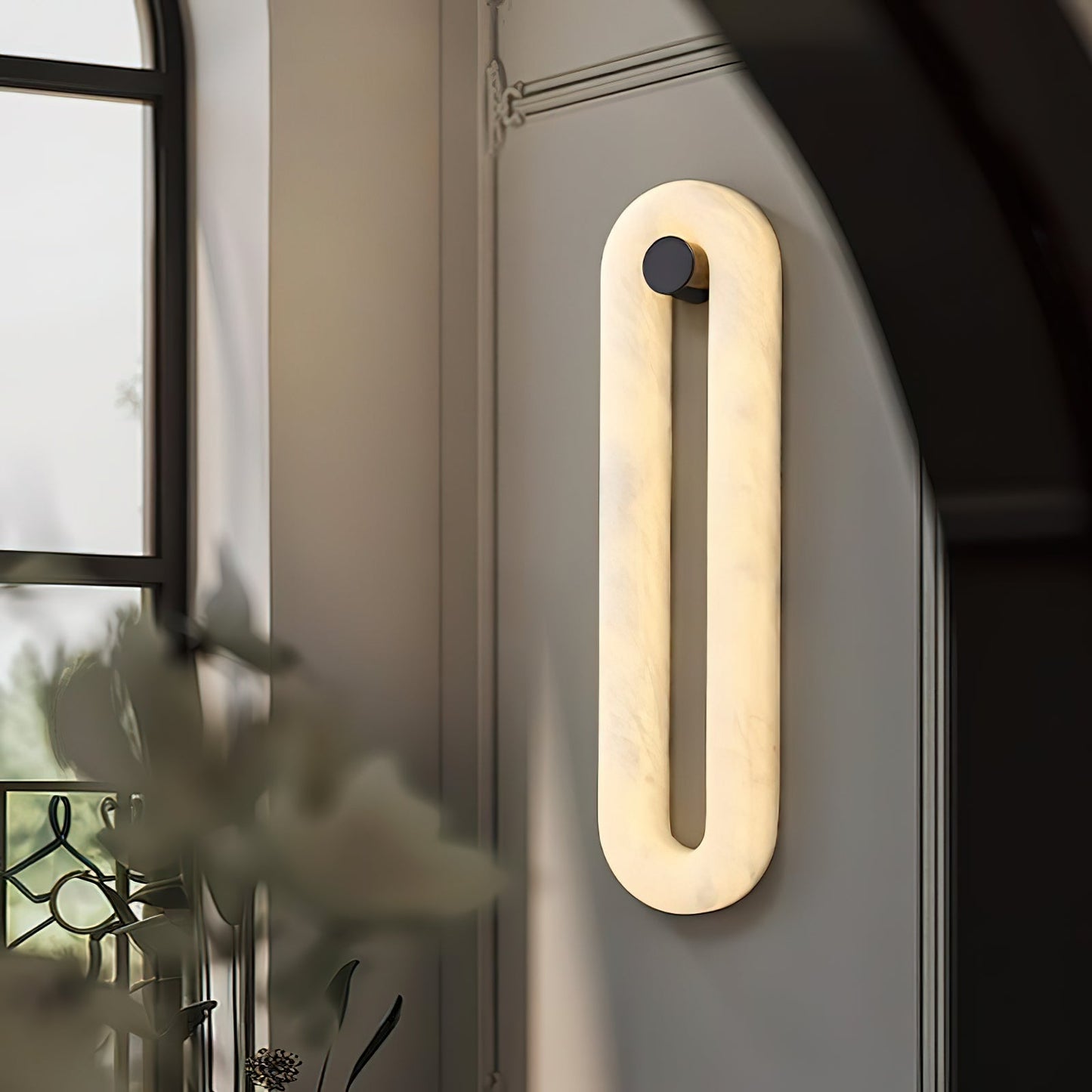 Visby Alabaster Wall Lamp