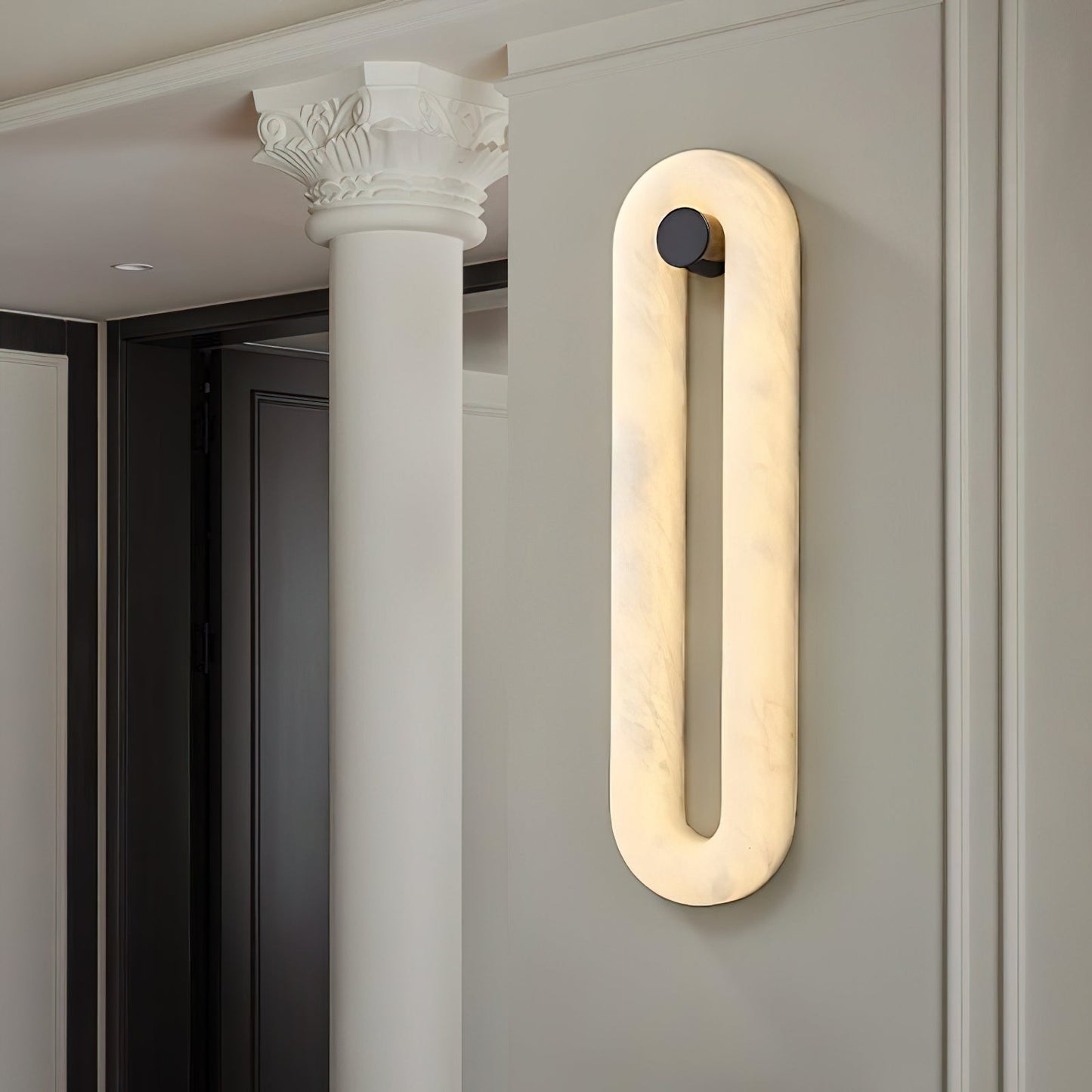 Visby Alabaster Wall Lamp