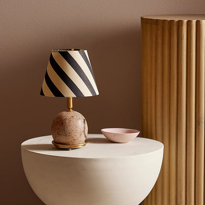 Anda Table Lamp
