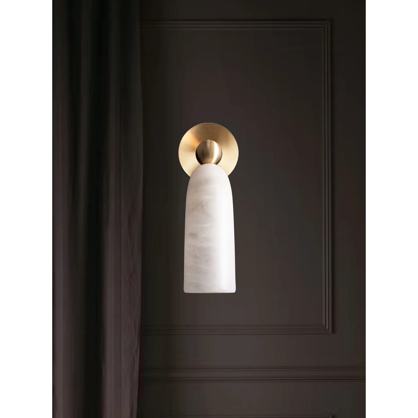 Girona Alabaster Wall Lamp
