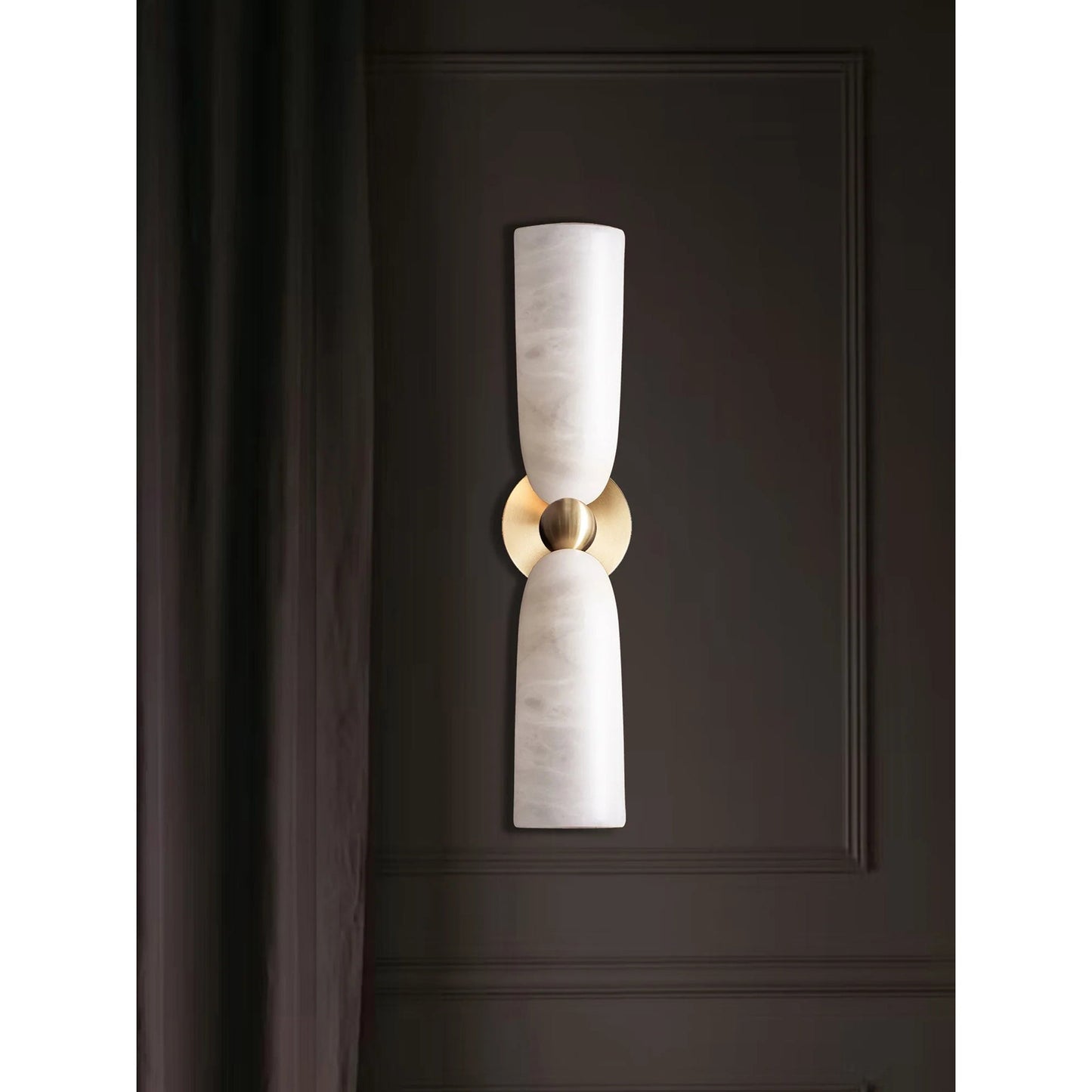 Girona Alabaster Wall Lamp