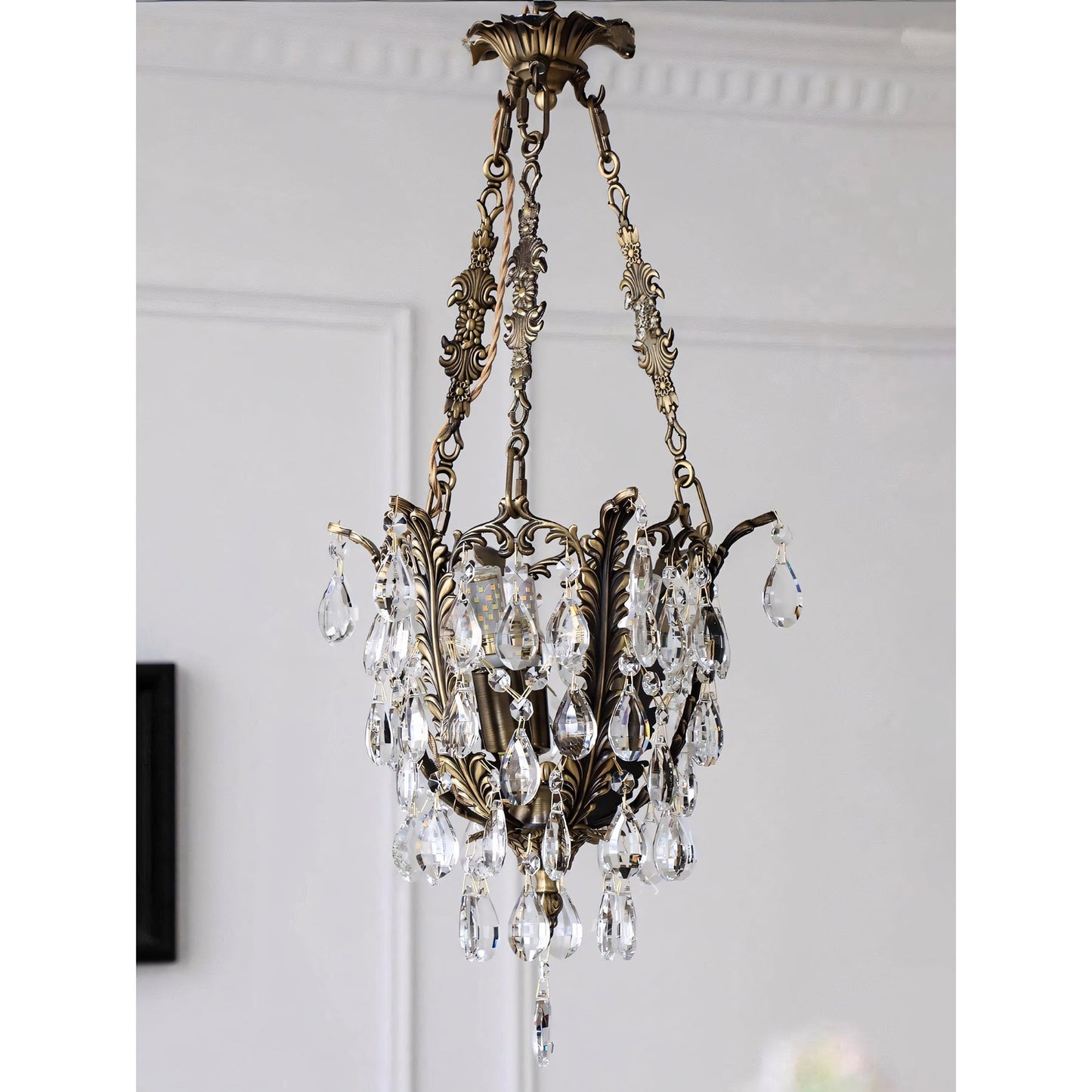 Elmon Crystal Chandelier