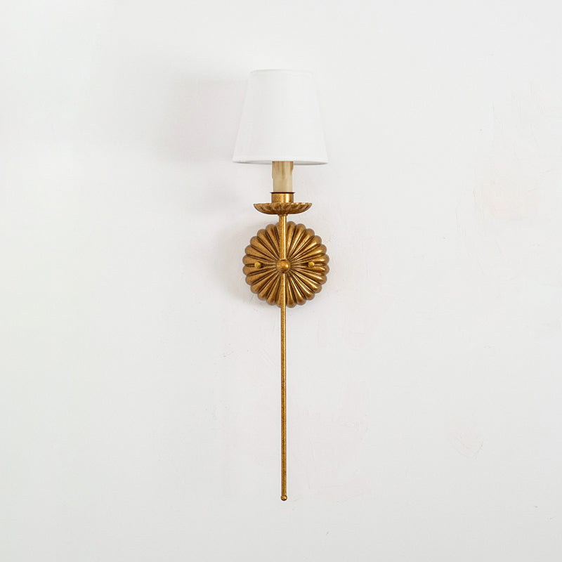 Oriyn Wall Lamp