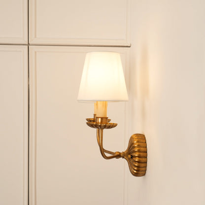 Oriyn Wall Lamp