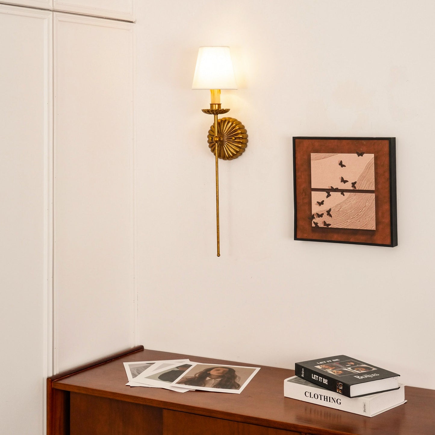 Oriyn Wall Lamp