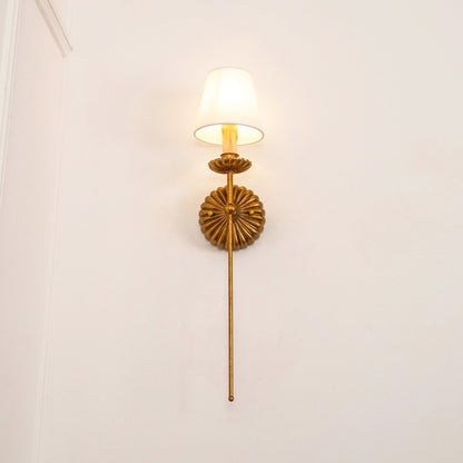 Oriyn Wall Lamp