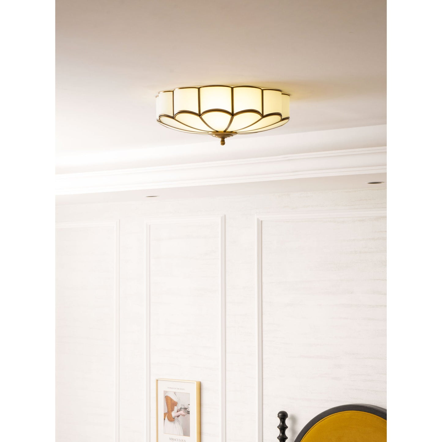 Halo Shape Glass Ceiling Lamp