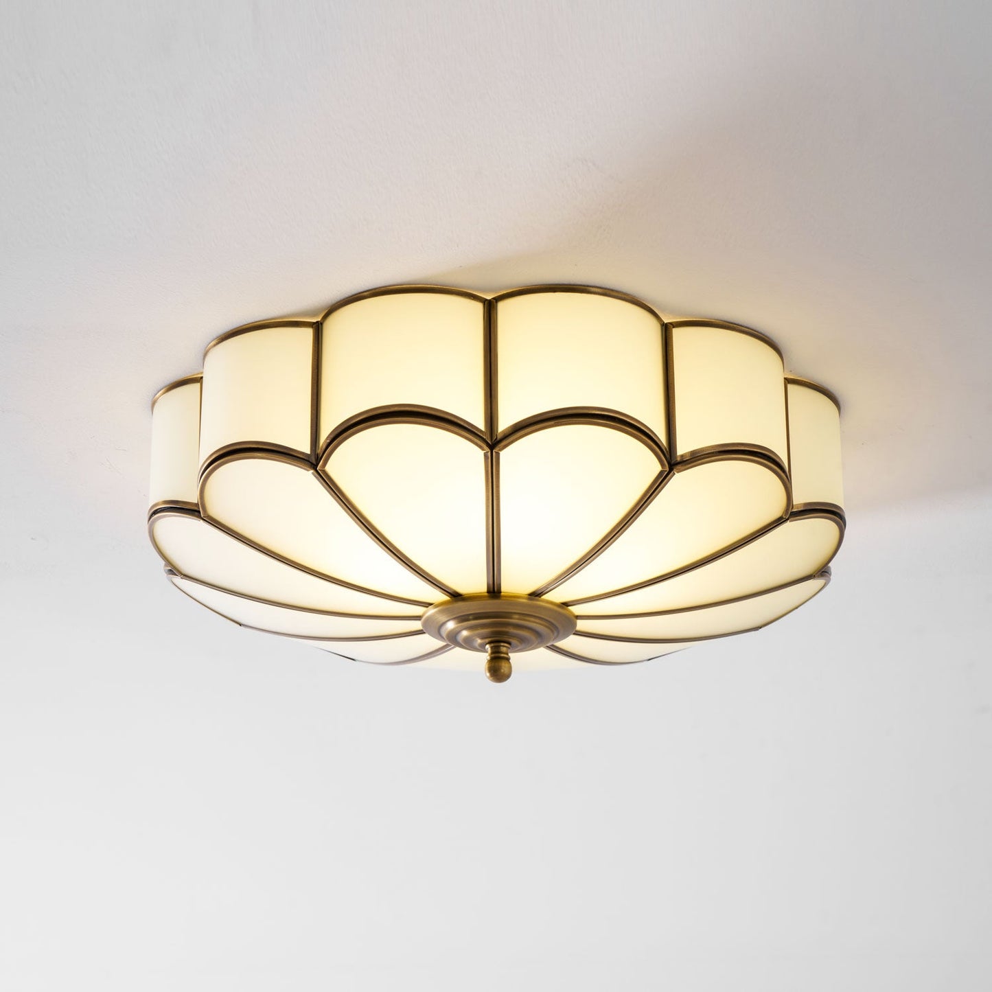 Halo Shape Glass Ceiling Lamp
