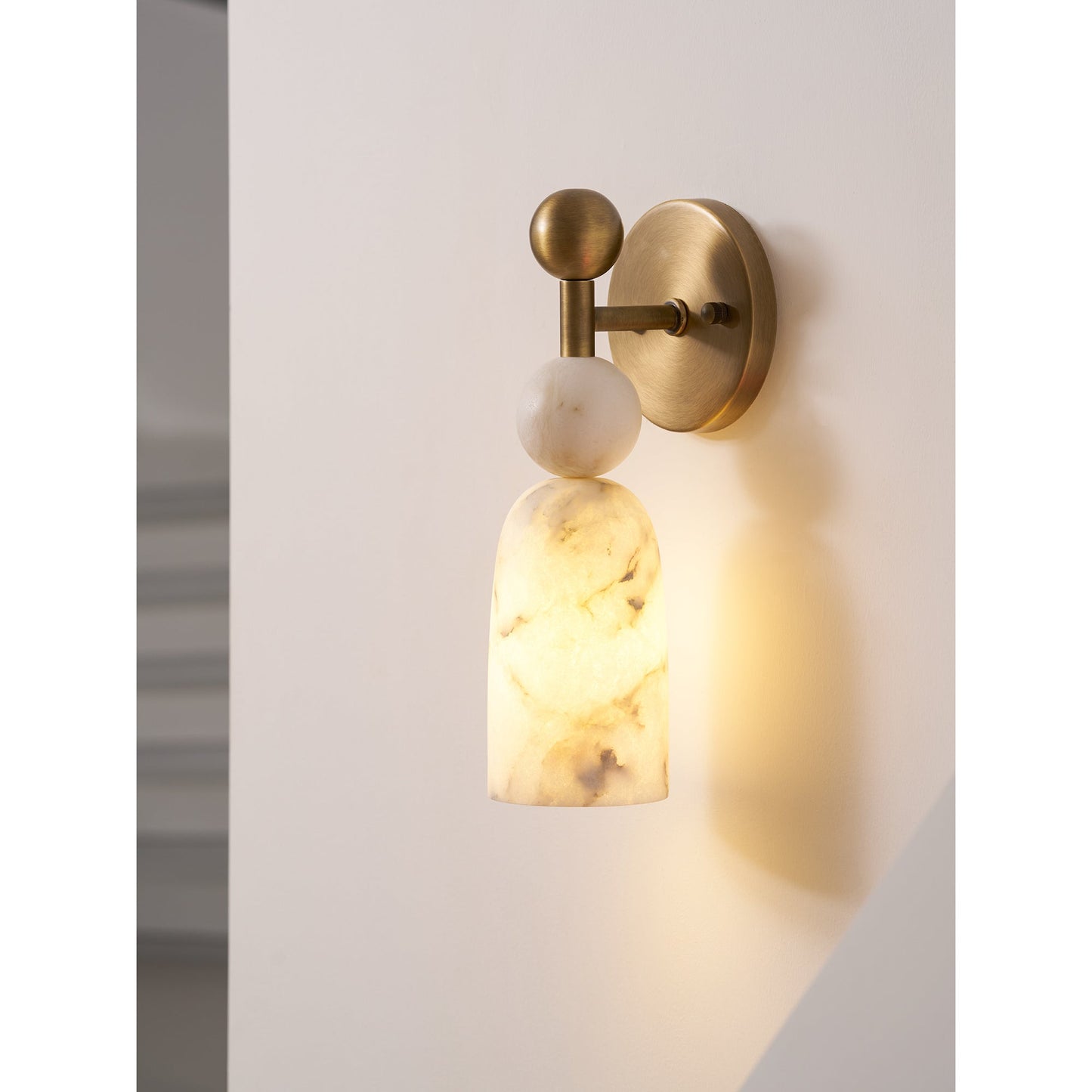 Elmis Alabaster Wall Lamp