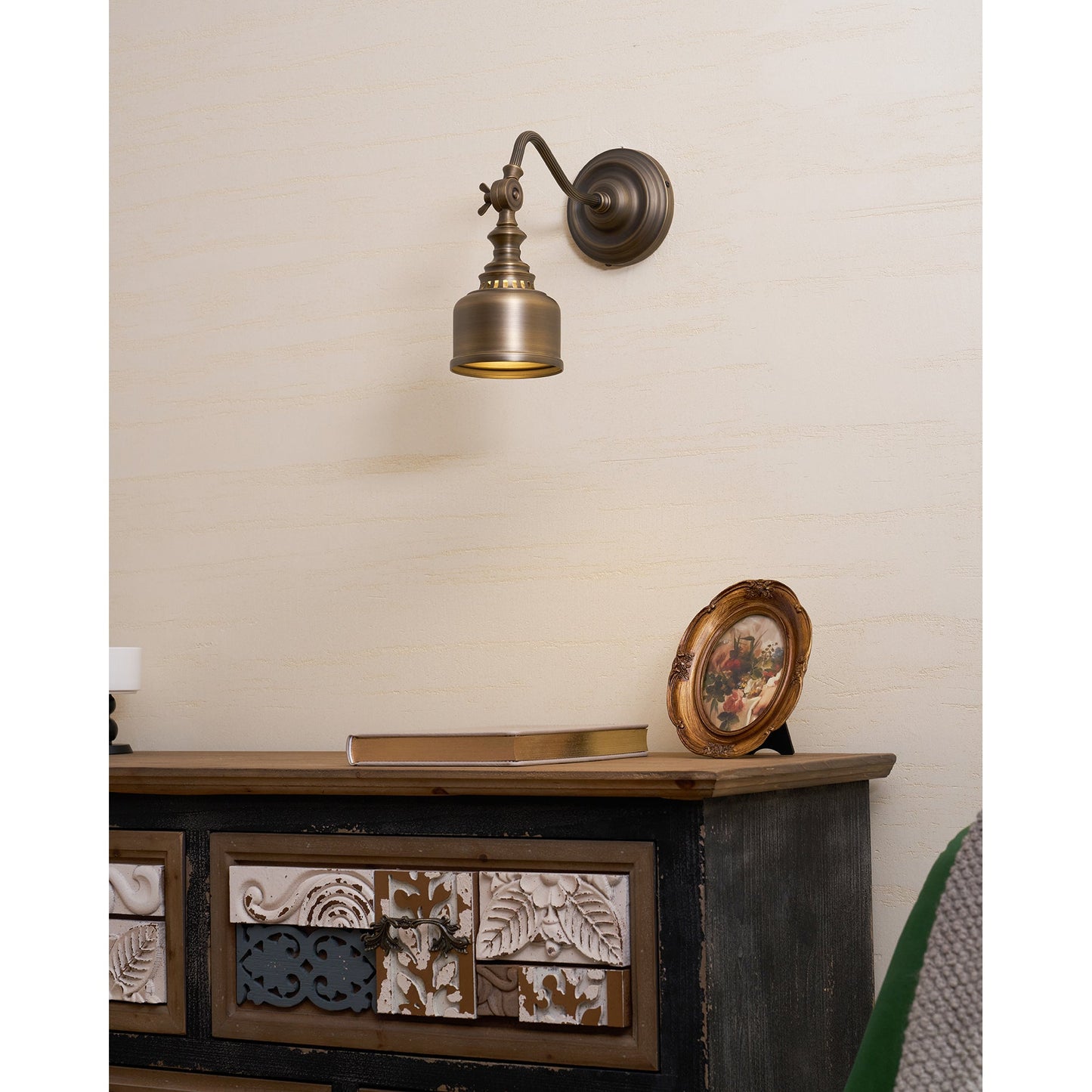 Vionan Gooseneck Wall Lamp