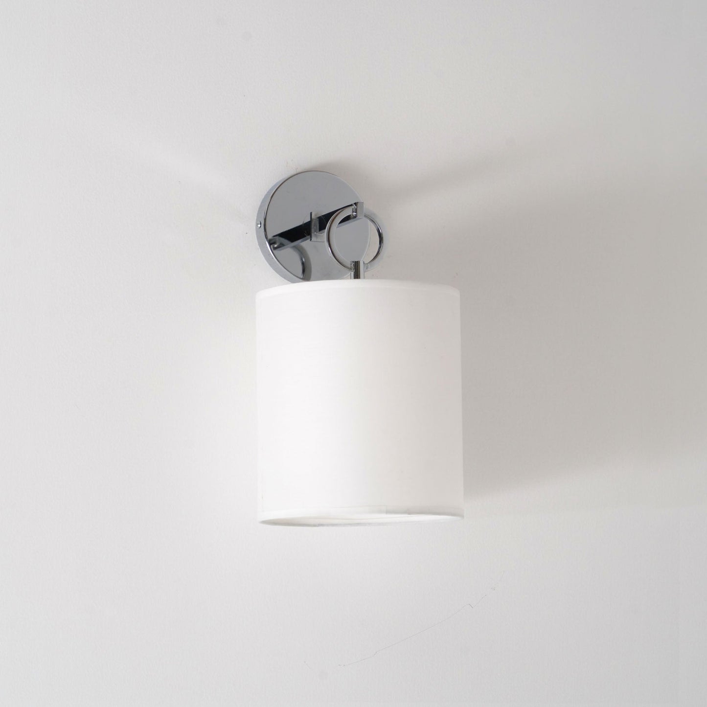 Nevara Circle Sconce