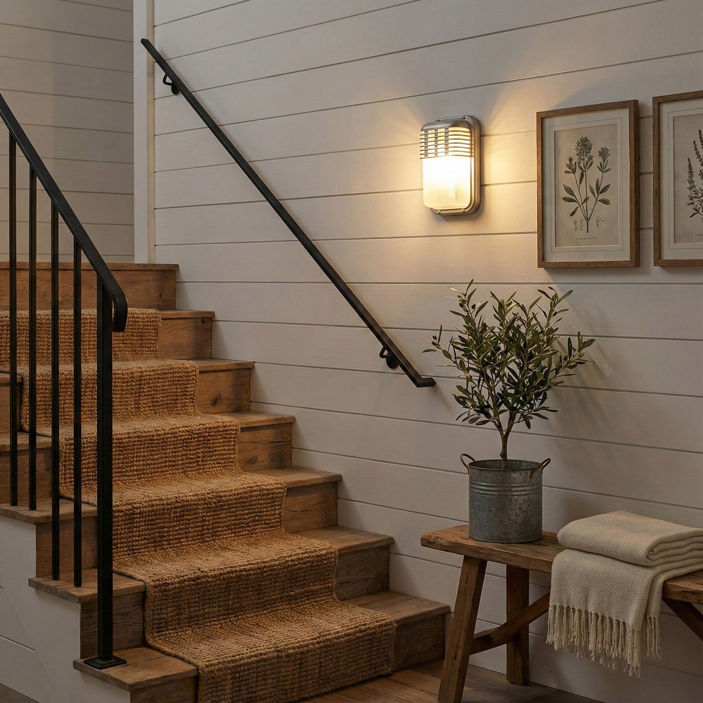 Pelen Trading Chatham Outdoor Sconce