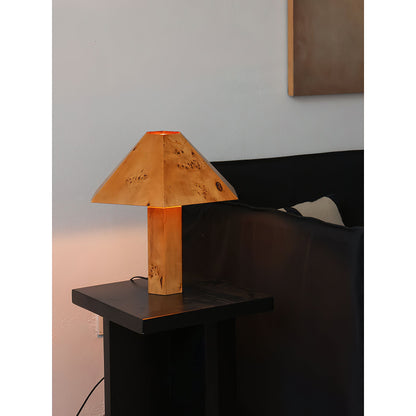 Kesor Table Lamp