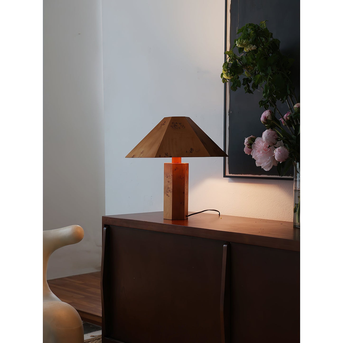 Kesor Table Lamp