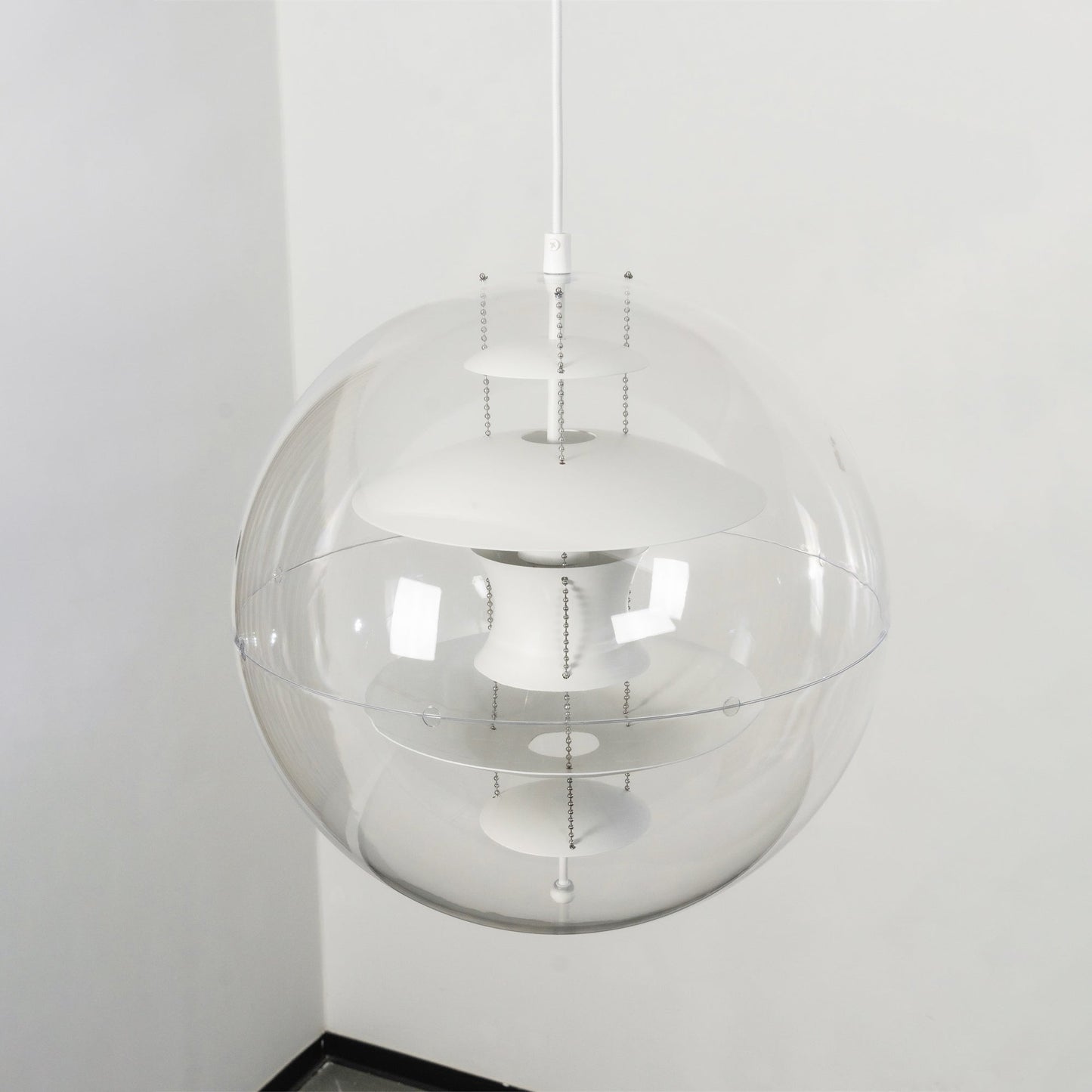 Globe Pendant Lamp