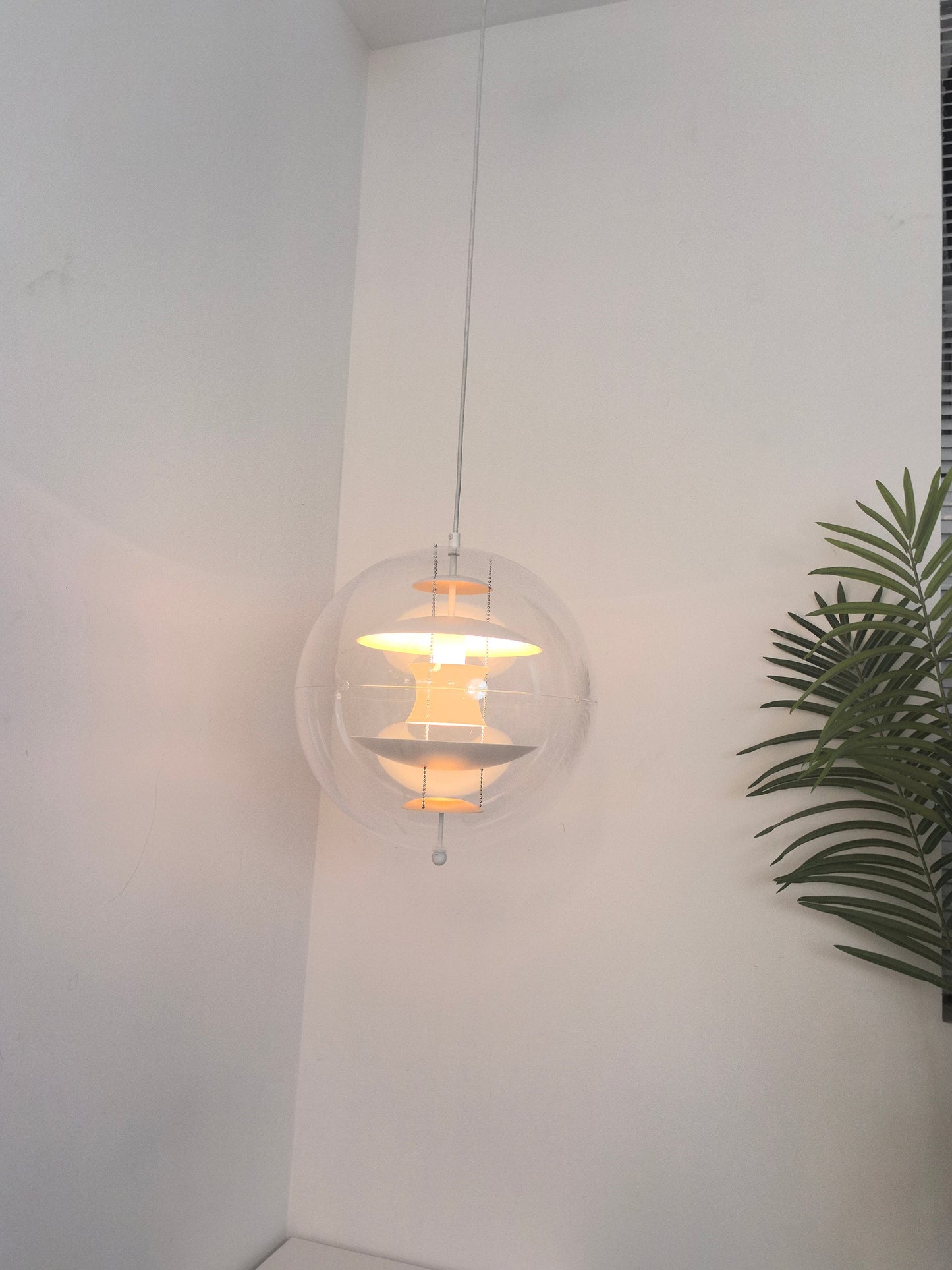 Globe Pendant Lamp