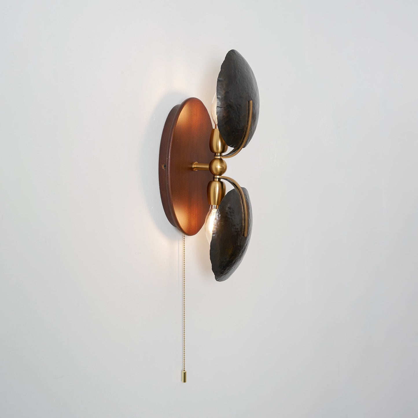 Deneb Wall Lamp