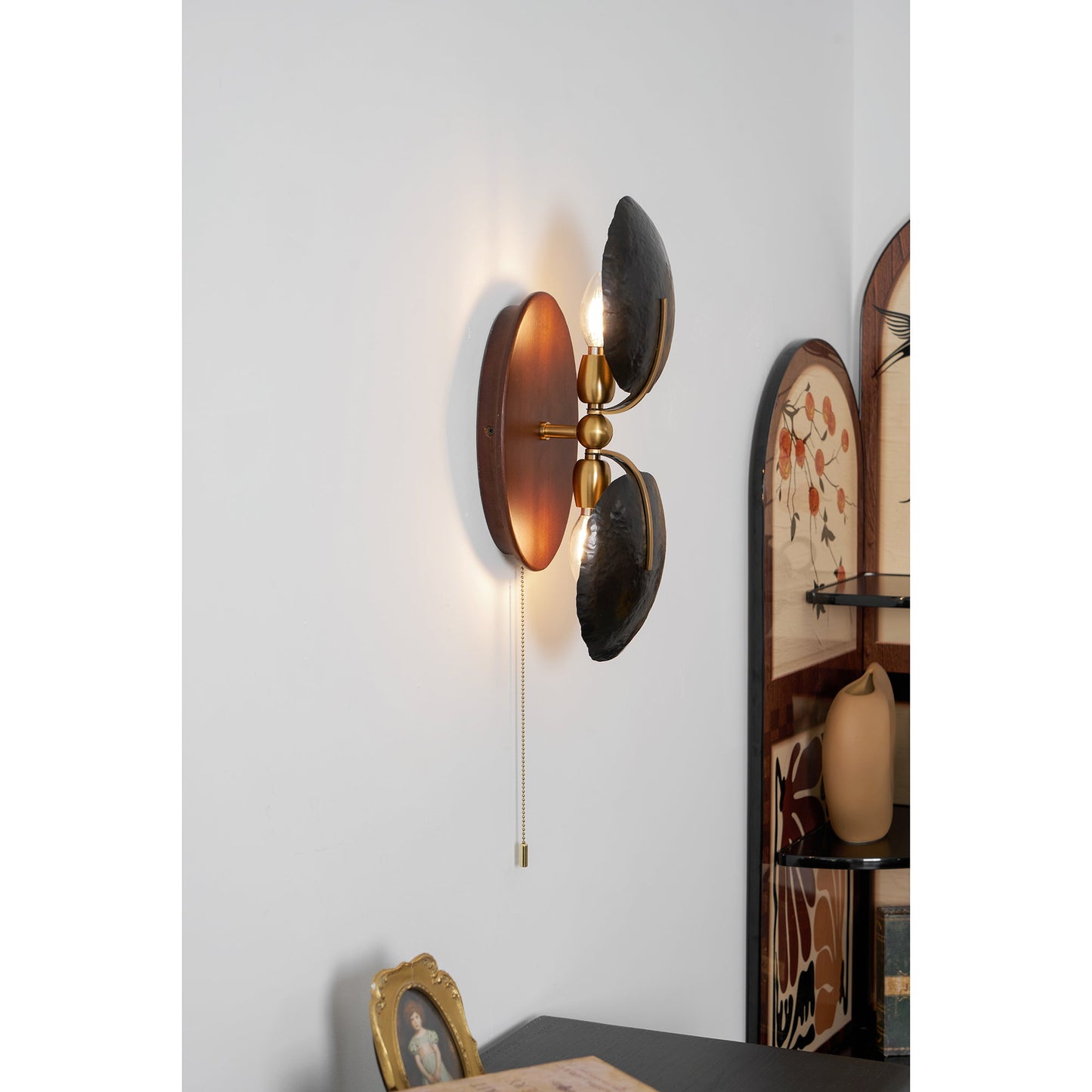 Deneb Wall Lamp
