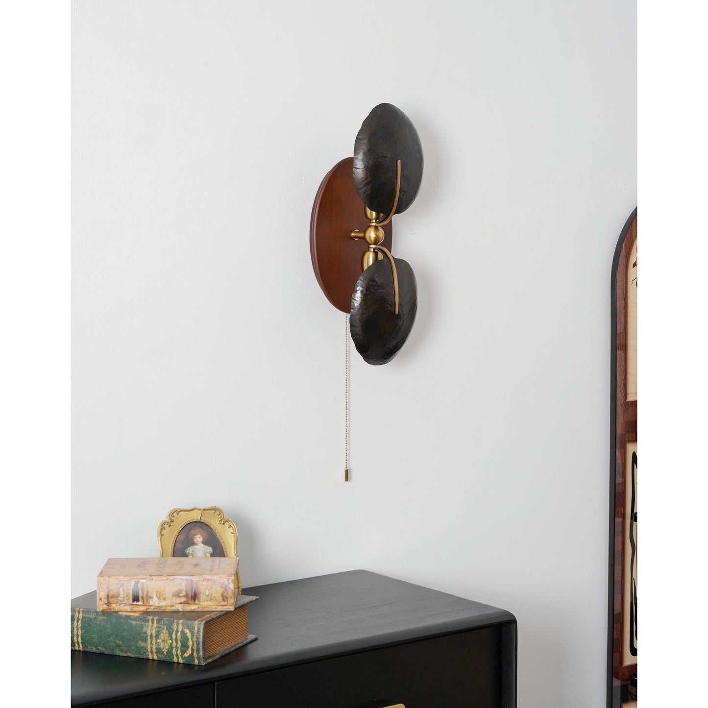 Deneb Wall Lamp